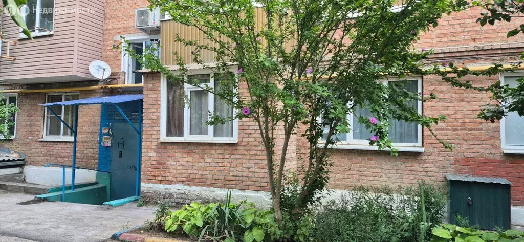 3-комнатная квартира: Моздок, улица Кирова, 125 (61 м) - Фото 0