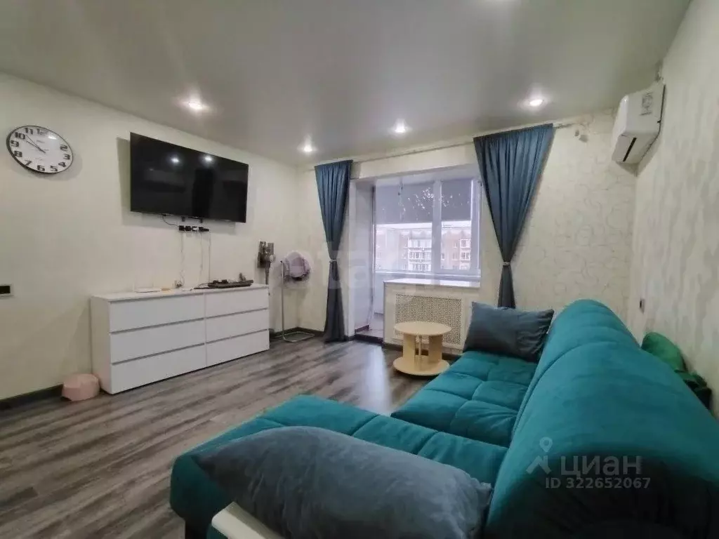 2-к кв. Вологодская область, Череповец Любецкая ул., 9 (50.1 м) - Фото 1