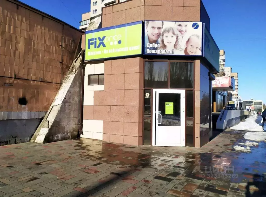 Торговая площадь в Липецкая область, Липецк ул. Космонавтов, 104 (325 ... - Фото 1