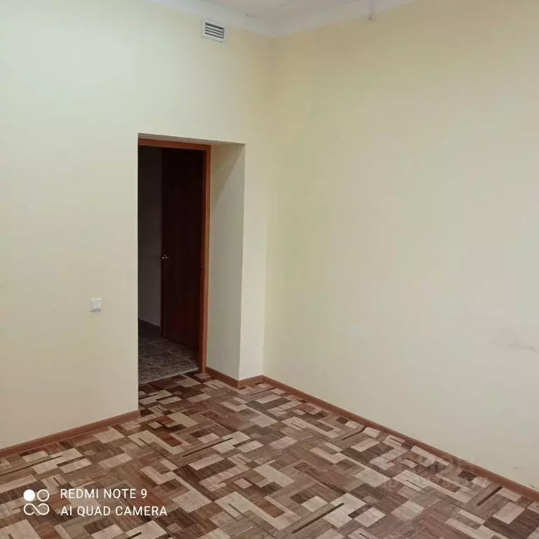 Помещение свободного назначения в Красноярский край, Красноярск ул. ... - Фото 1