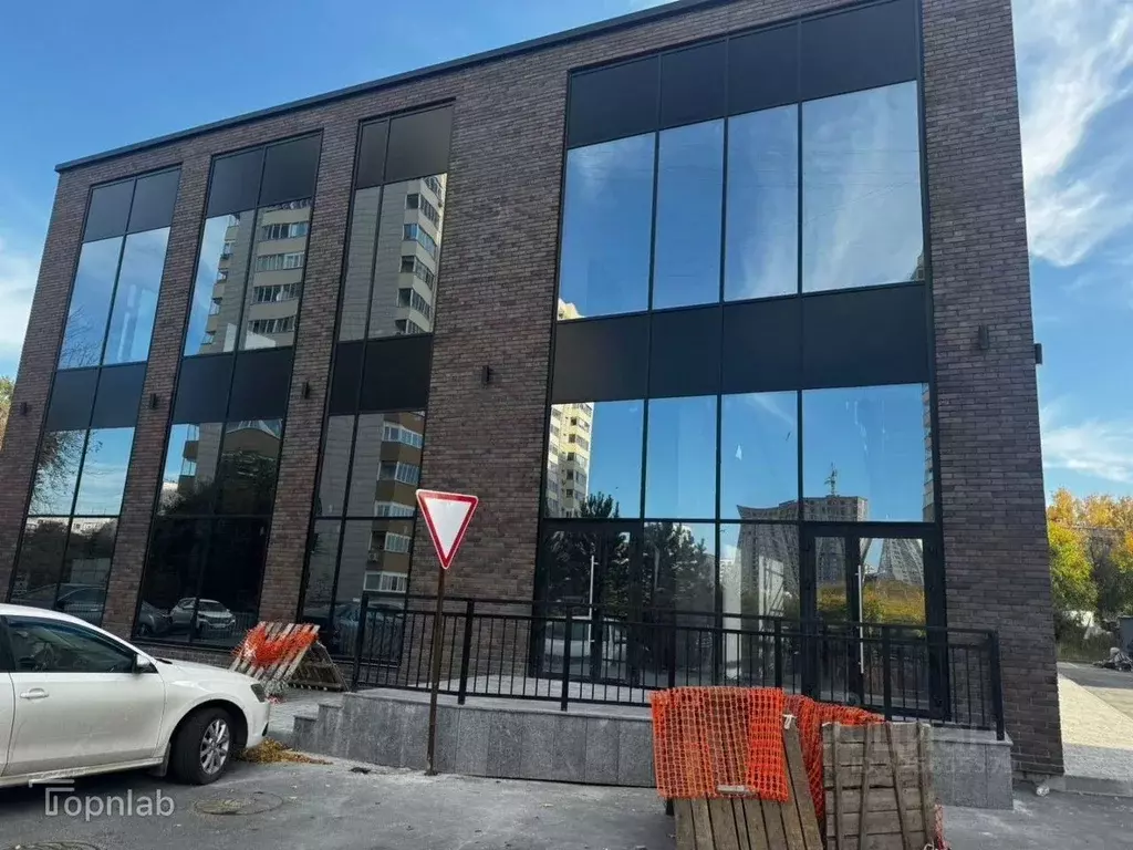 Офис в Новосибирская область, Новосибирск ул. Кошурникова, 27 (200 м) - Фото 2