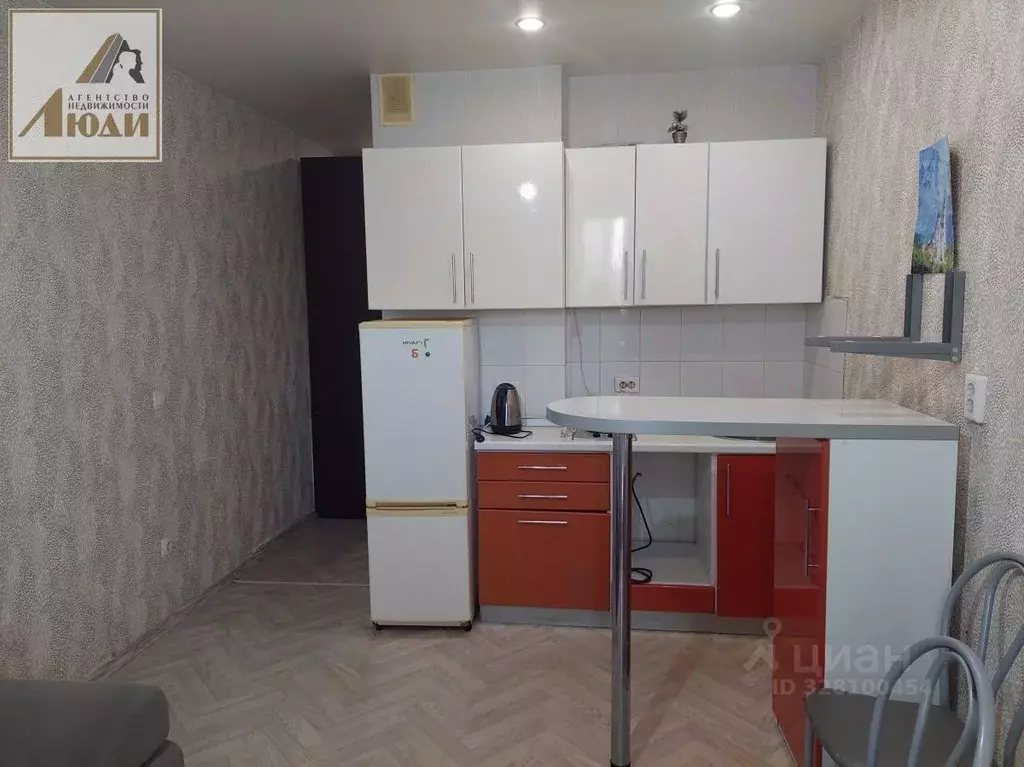 Студия Новосибирская область, Новосибирск ул. Виктора Уса, 7 (22.0 м) - Фото 1