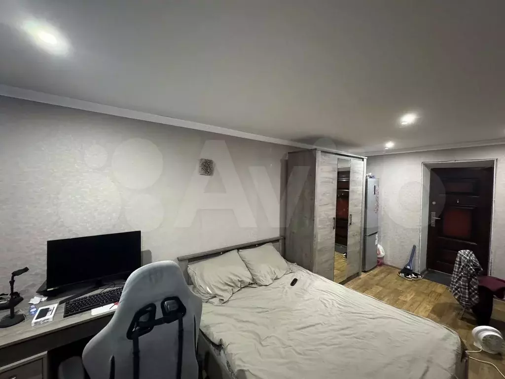 Комната 18 м в 1-к., 1/5 эт. - Фото 1