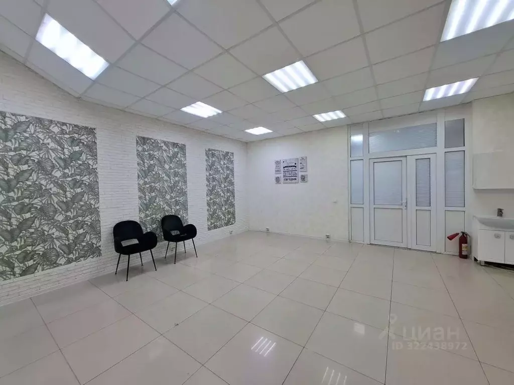 Офис в Краснодарский край, Краснодар ул. Имени 40-летия Победы, 60 (33 ... - Фото 1