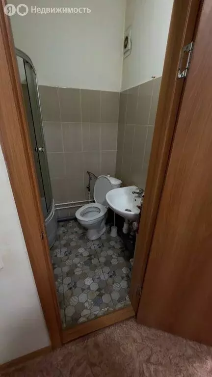 1-комнатная квартира: Первоуральск, микрорайон Динас, улица Кирова, ... - Фото 1