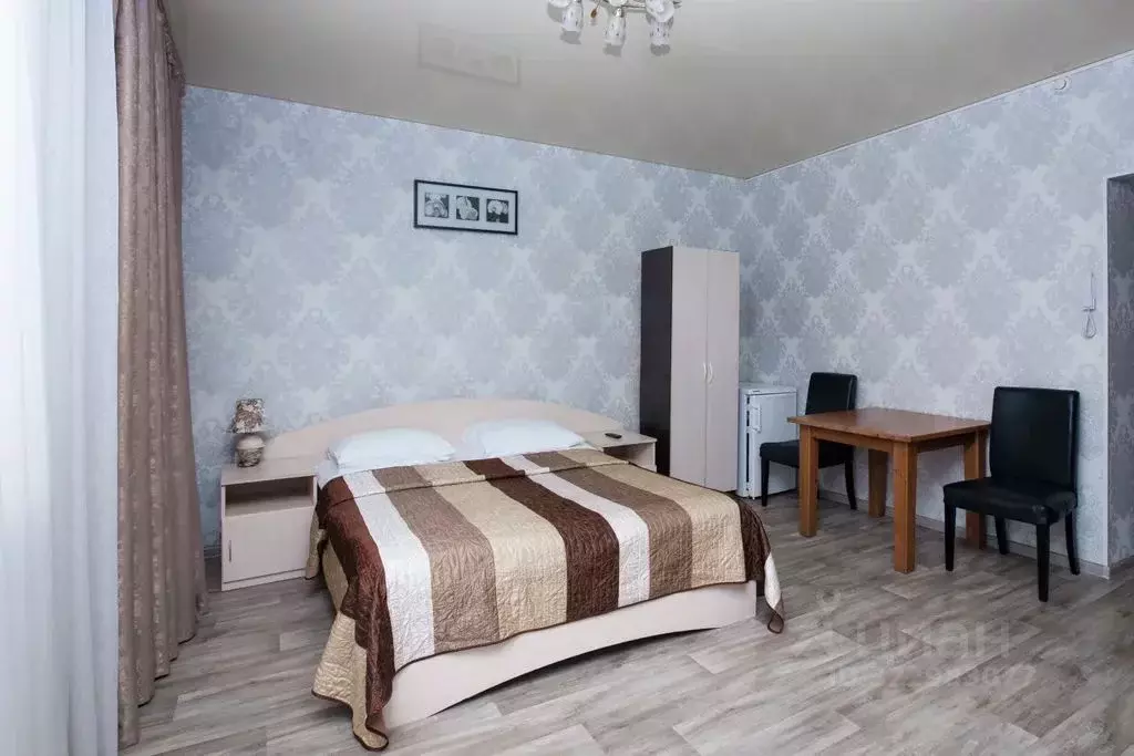 Комната Свердловская область, Екатеринбург пер. Мордвинский, 1 - Фото 1