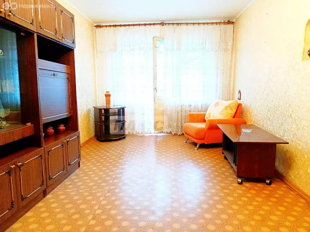 2-комнатная квартира: Ликино-Дулёво, улица Калинина, 6А (45 м) - Фото 1
