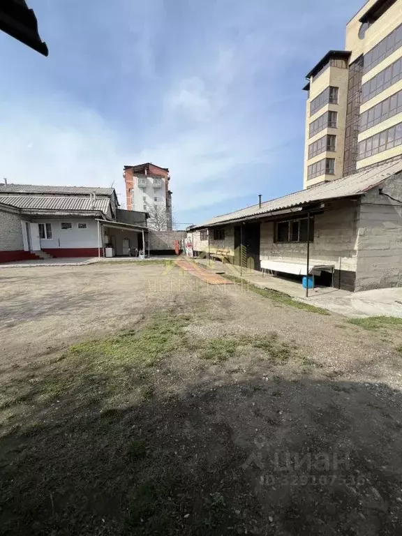 Дом в Северная Осетия, Владикавказ пл. Свободы (300 м) - Фото 1