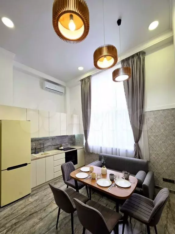 3-к. квартира, 65 м, 3/3 эт. - Фото 0