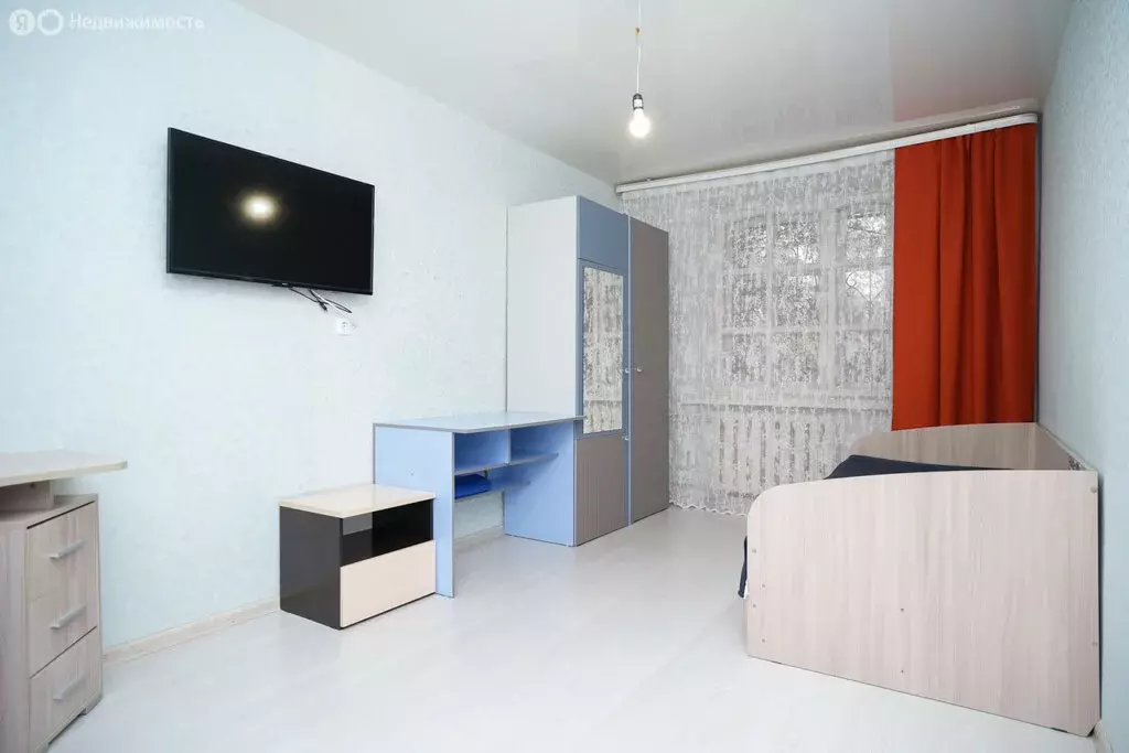 3-комнатная квартира: Казань, проспект Ямашева, 104к2 (61.2 м) - Фото 1