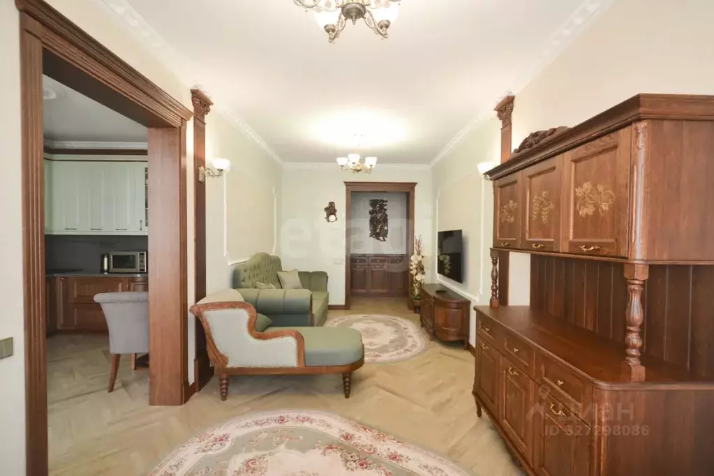 3-к кв. Тюменская область, Тюмень ул. Пожарных и Спасателей, 14 (84.7 ... - Фото 1