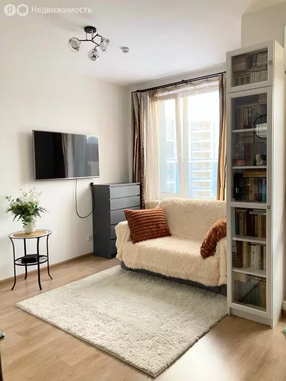 Квартира-студия: Санкт-Петербург, Новолитовская улица, 14 (26 м) - Фото 1