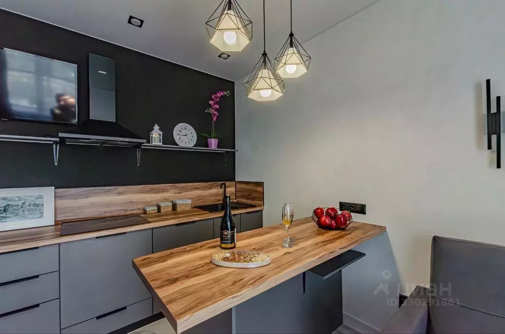 Студия Татарстан, Казань ул. Николая Ершова, 65Б/1 (33.0 м) - Фото 1