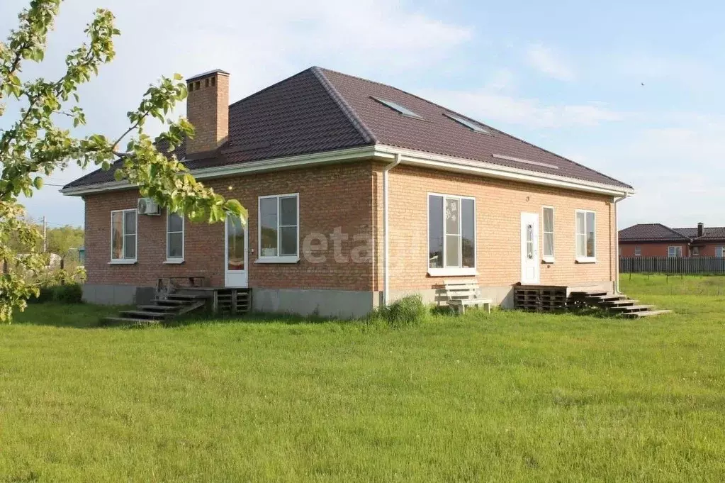 Дом в Ростовская область, Ростов-на-Дону Кумженская ул. (150 м) - Фото 0