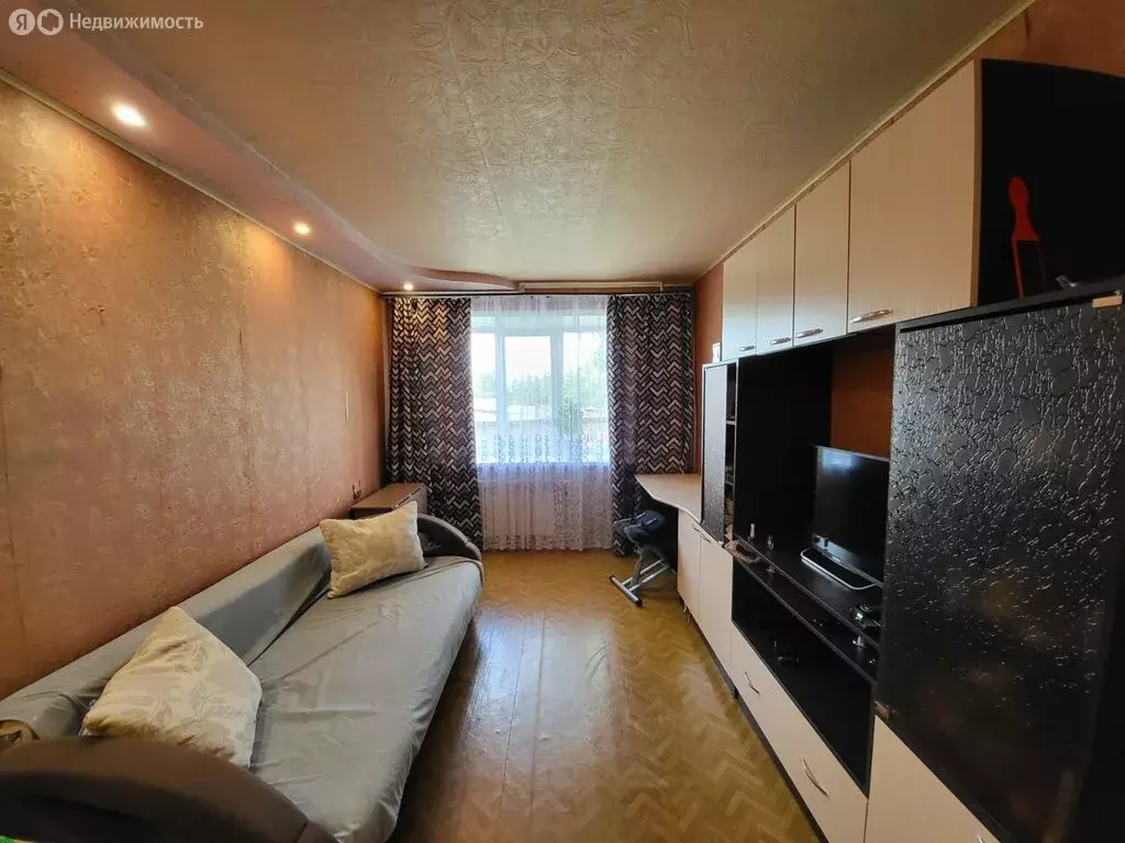 3-комнатная квартира: Реж, улица Краснофлотцев, 1А (58 м) - Фото 1