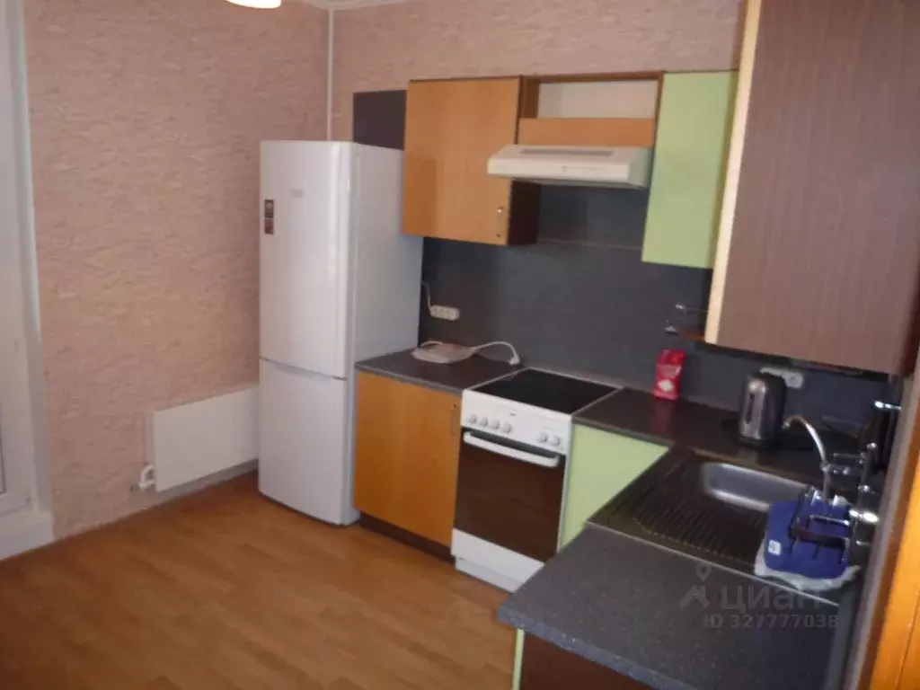 2-к кв. Московская область, Химки Совхозная ул., 8 (61.0 м) - Фото 1