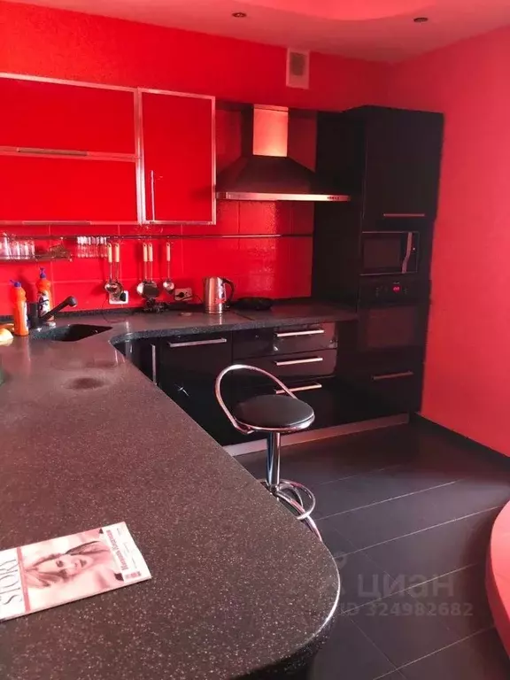 2-к кв. Белгородская область, Старый Оскол Степной мкр,  (75.0 м) - Фото 1