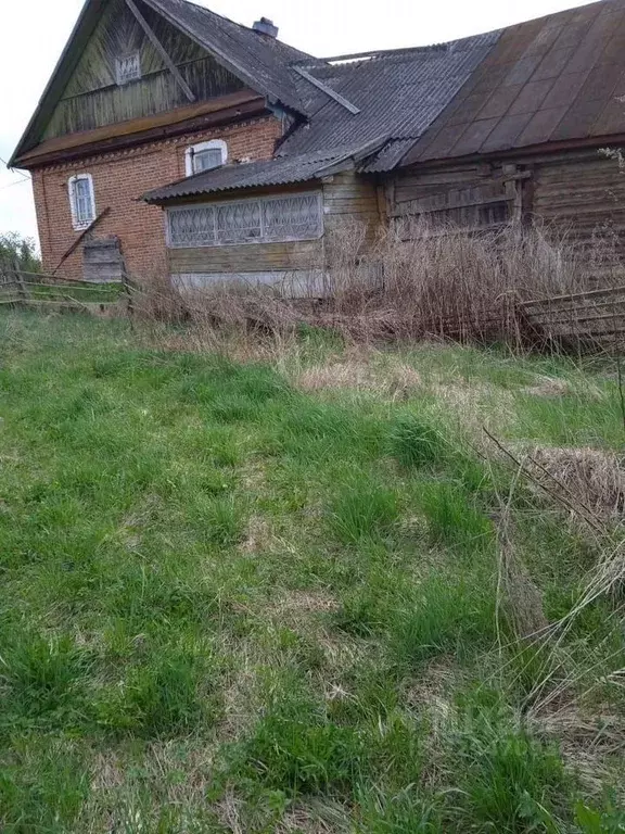 Дом в Новгородская область, Демянский муниципальный округ, д. Гибно  ... - Фото 1