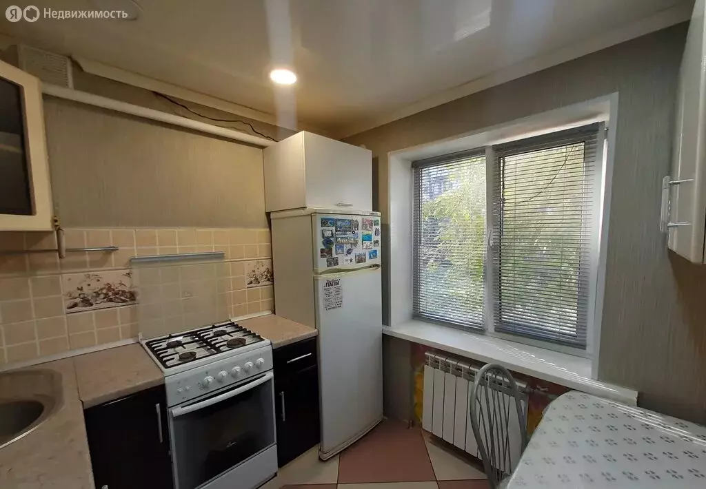 2-комнатная квартира: Брянск, Московский проспект, 50 (44 м) - Фото 0