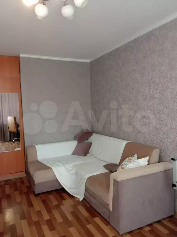 1-к. квартира, 32 м, 8/9 эт. - Фото 1