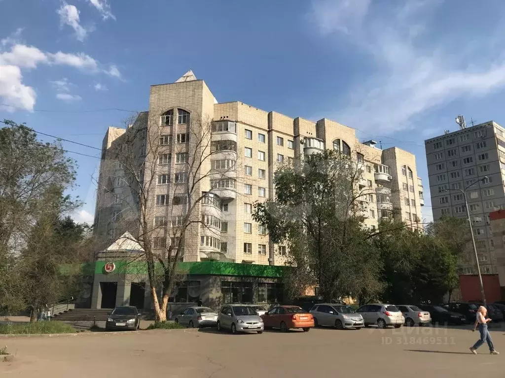 3-к кв. Омская область, Омск Заозерная ул., 13/1 (66.2 м) - Фото 0