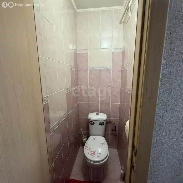 3-комнатная квартира: Камышлов, Пролетарская улица, 23 (68.2 м) - Фото 1