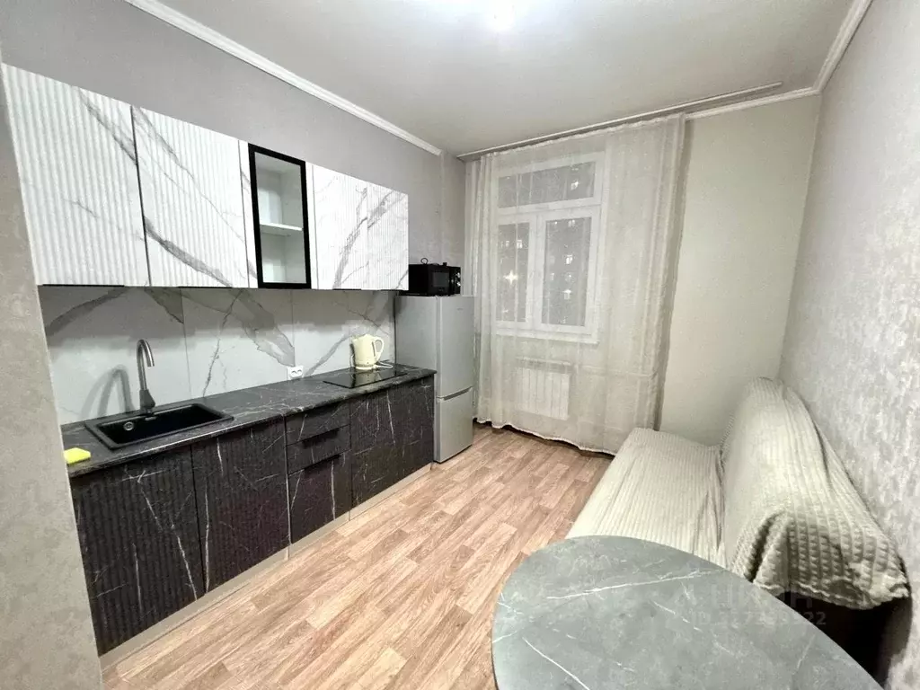 1-к кв. Красноярский край, Красноярск ул. Дмитрия Мартынова, 32 (40.0 ... - Фото 1