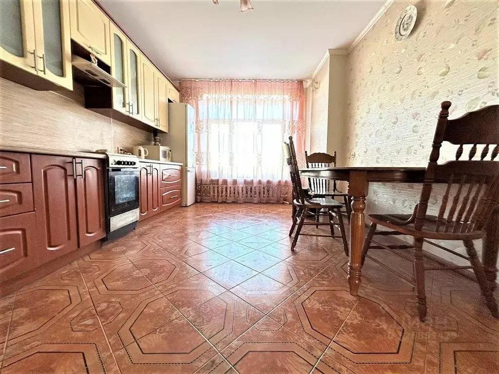 2-к кв. Башкортостан, Уфа ул. Гоголя, 79 (92.2 м) - Фото 1