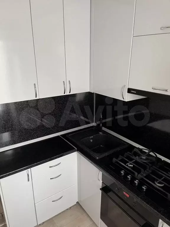 2-к. квартира, 50 м, 4/6 эт. - Фото 0