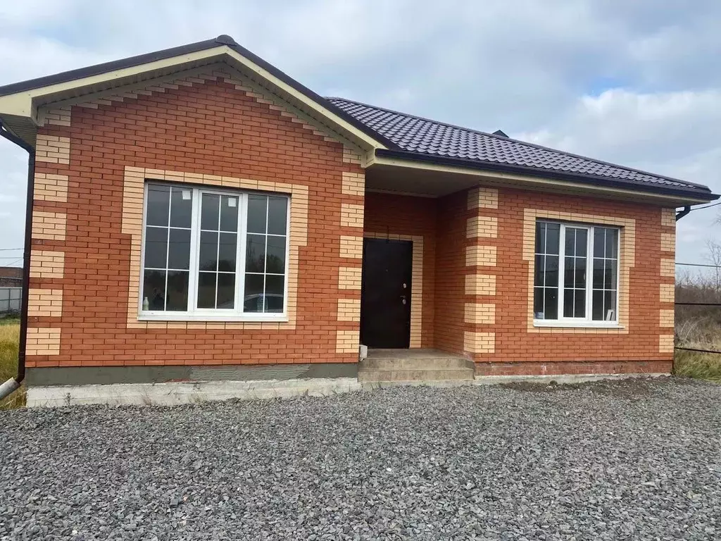 Дом в Ростовская область, Азовский район, Обильненское с/пос, пос. ... - Фото 1