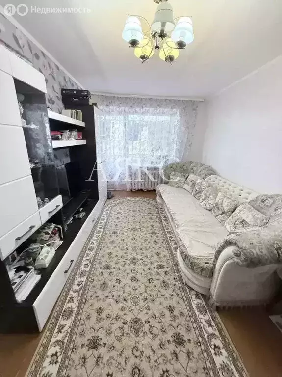 2-комнатная квартира: Ишимбай, улица Мичурина, 3 (41 м) - Фото 1