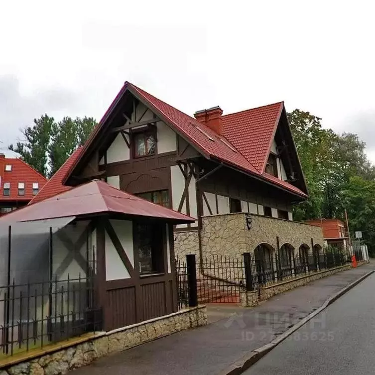 Таунхаус в Санкт-Петербург 2-я Березовая аллея, 34 (330 м) - Фото 2