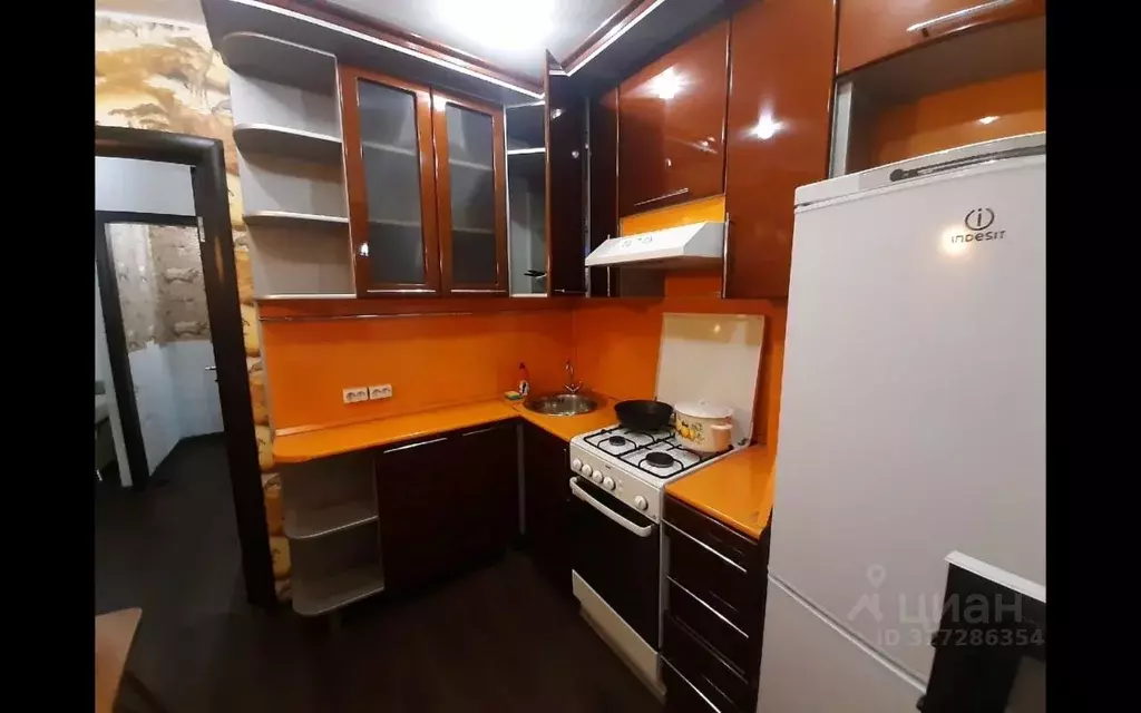 1-к кв. Башкортостан, Уфа ул. Комарова, 36А (32.0 м) - Фото 2