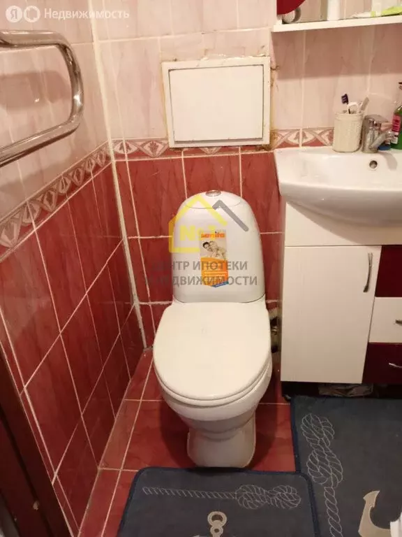 2-комнатная квартира: Озерск, улица Кирова, 26 (50 м) - Фото 1
