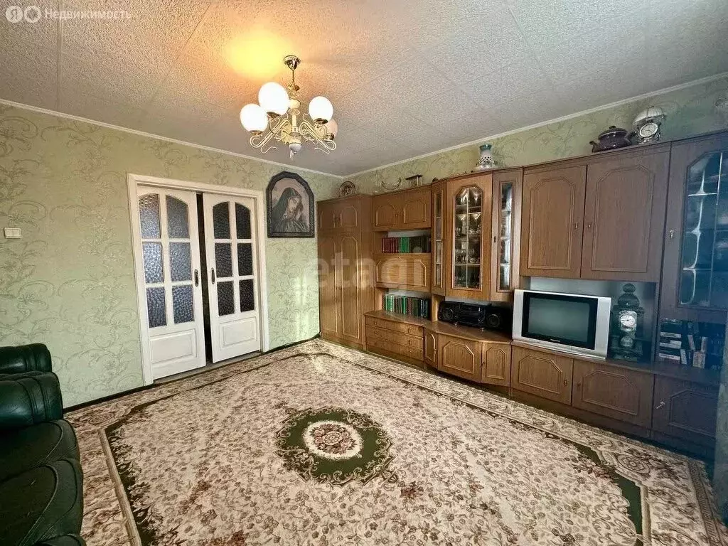 4-комнатная квартира: Ачинск, 8-й микрорайон, 7 (86.9 м) - Фото 1