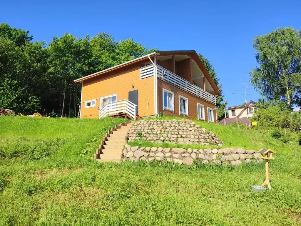 Дом в Ленинградская область, Приозерский район, пос. Сосново ул. ... - Фото 1