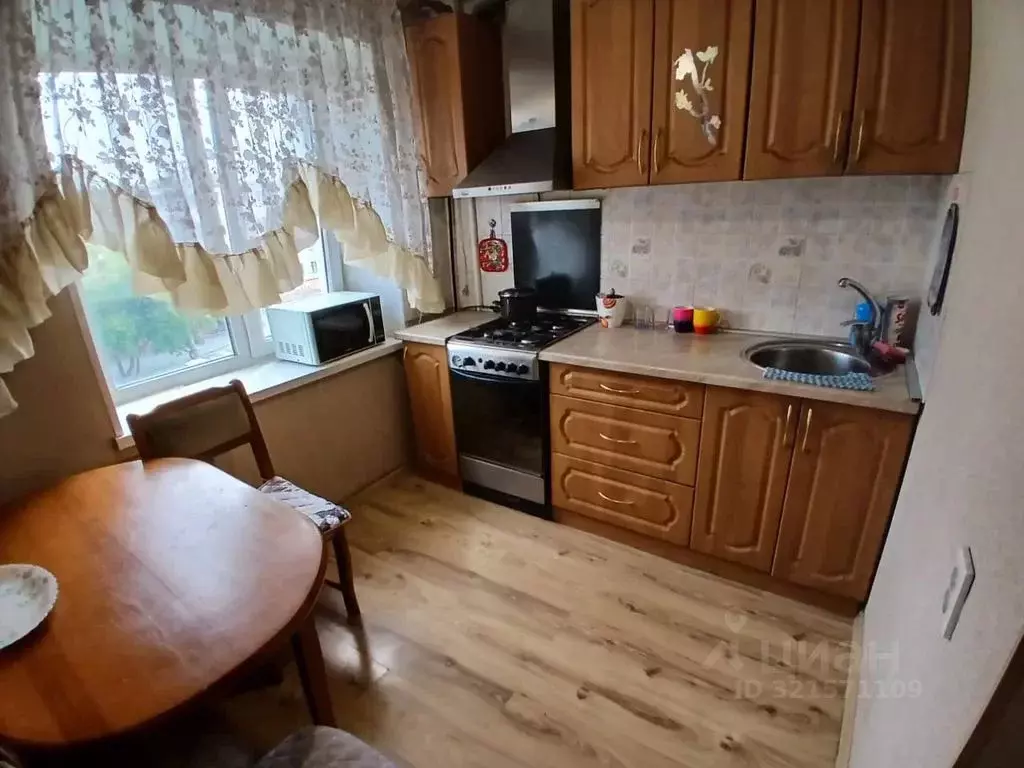 2-к кв. Челябинская область, Челябинск ул. Свободы, 94 (42.0 м) - Фото 2