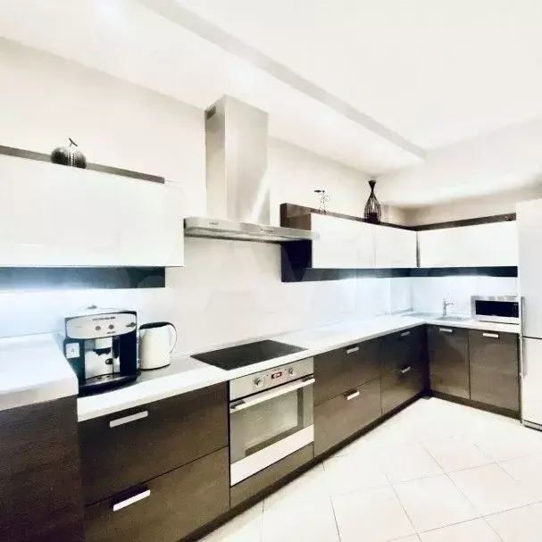 2-к. квартира, 60 м, 5/10 эт. - Фото 0