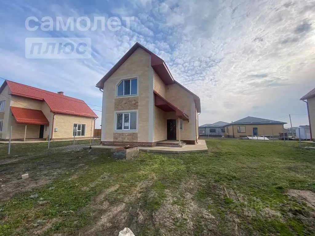 Дом в Краснодарский край, Кореновск пер. Праздничный (133 м) - Фото 0