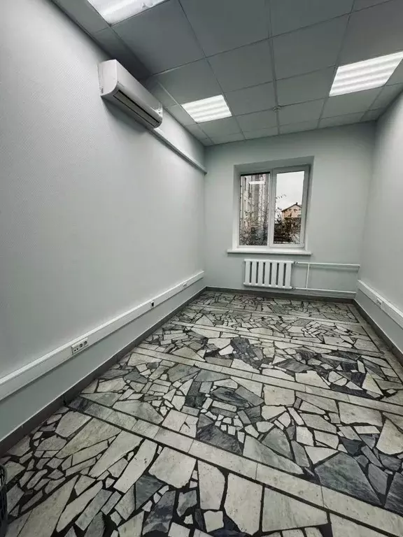 Офис в Татарстан, Казань ул. Голубятникова, 20А (14 м) - Фото 2