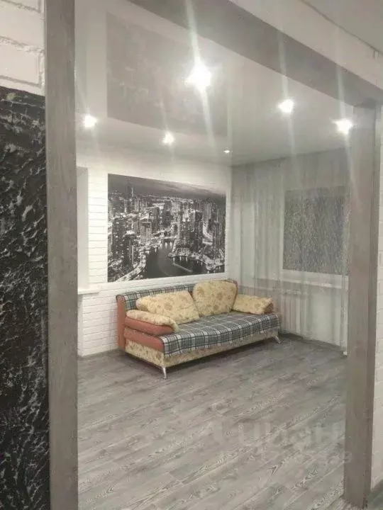 1-к кв. Омская область, Омск просп. Мира, 51 (35.0 м) - Фото 1