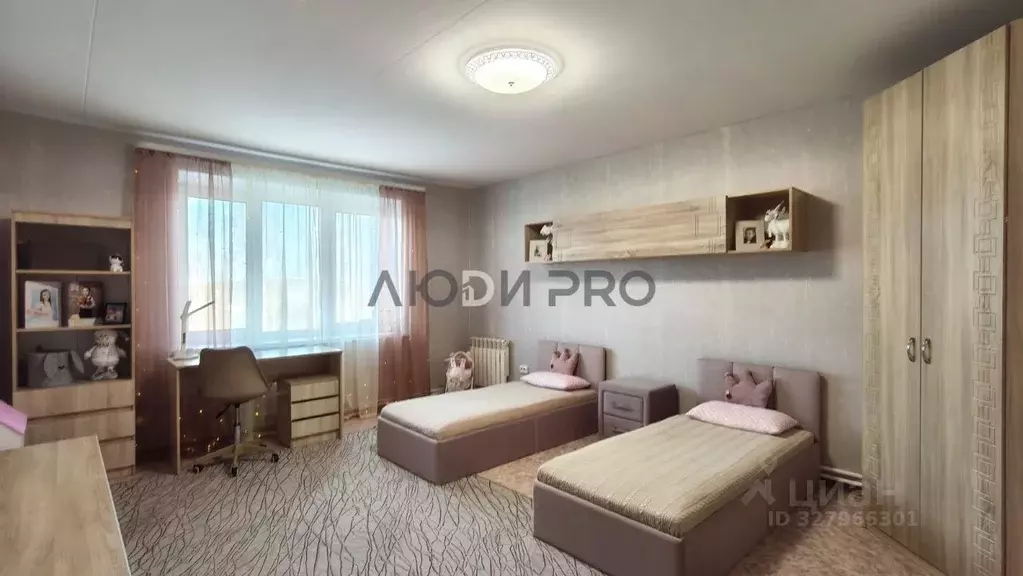 3-к кв. Ярославская область, Некрасовское рп ул. Гагарина, 7 (83.8 м) - Фото 1