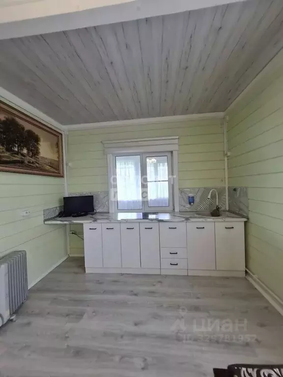 Дом в Ленинградская область, Тосненское городское поселение, д. Еглизи ... - Фото 1