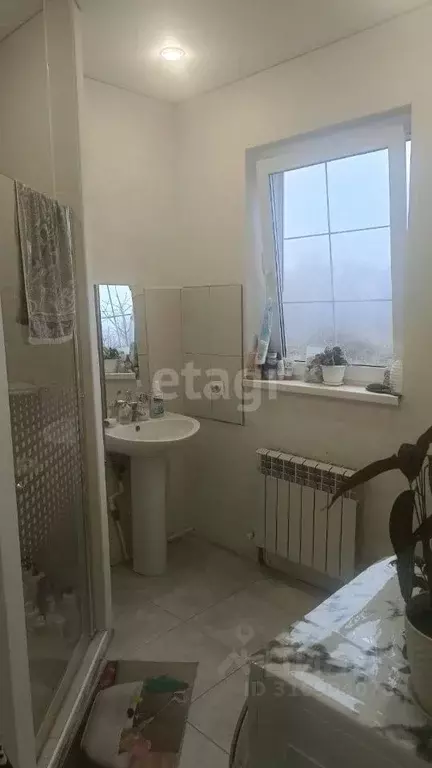 Дом в Белгородская область, Корочанский район, с. Мелихово ул. ... - Фото 0