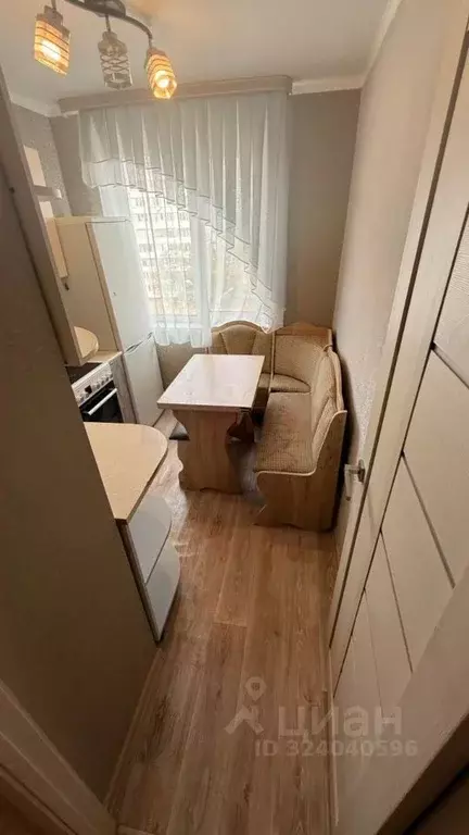 2-к кв. Белгородская область, Старый Оскол Жукова мкр, 12 (44.4 м) - Фото 1