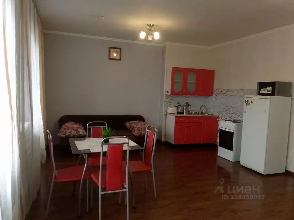 Студия Иркутская область, Иркутск ул. Багратиона, 52/2 (46.0 м) - Фото 1