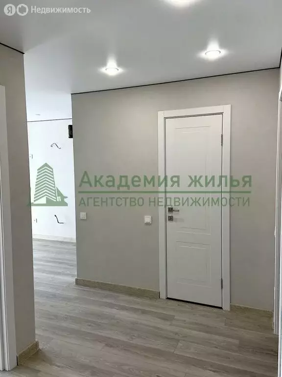 1-комнатная квартира: Энгельс, Вокзальная улица, 50 (35.5 м) - Фото 0