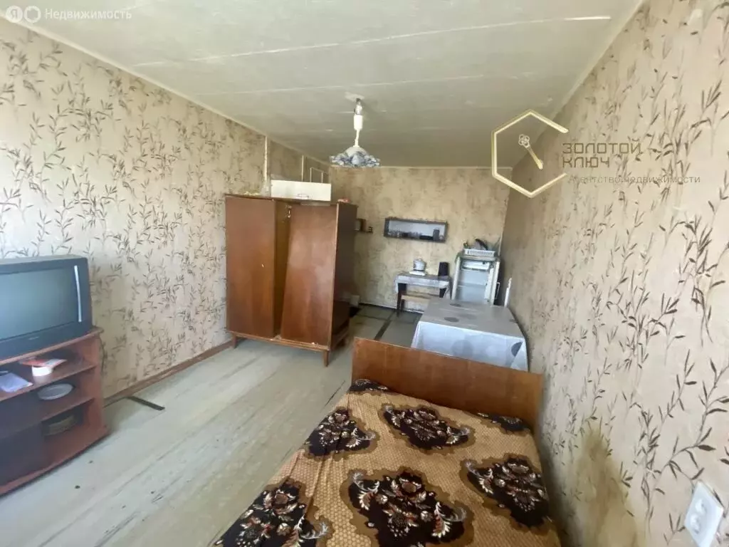 1к в 4-комнатной квартире (17 м) - Фото 1