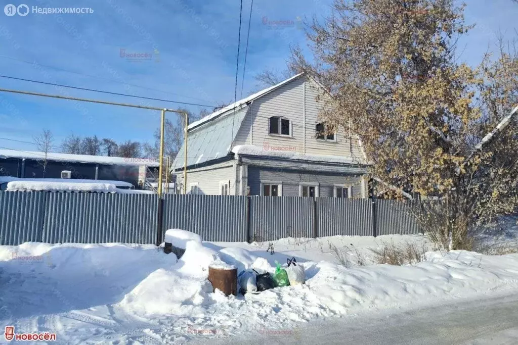 Дом в Екатеринбург, Орловская улица, 55 (240 м) - Фото 2