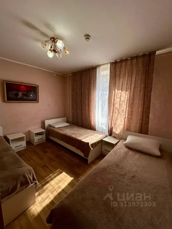 3-к кв. Нижегородская область, Нижний Новгород ул. Краснодонцев, 9А ... - Фото 0
